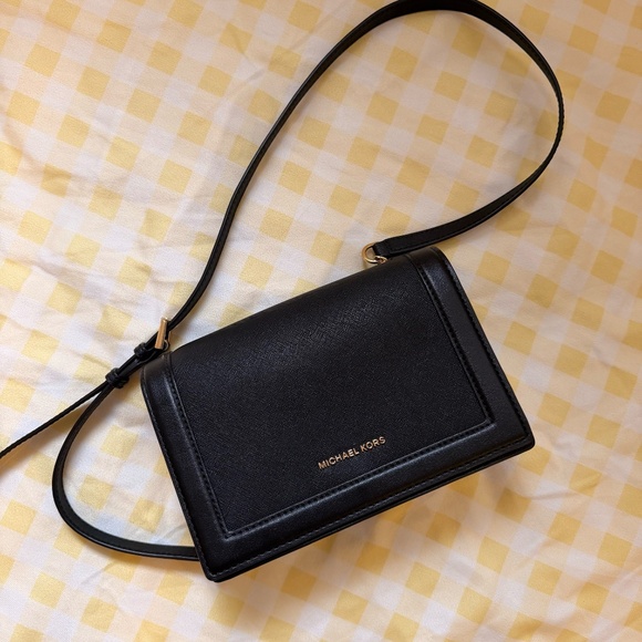 Michael Kors Women's Jet Set Chain Saffiano Leather Flap Crossbody Bag - Picture 12 of 15